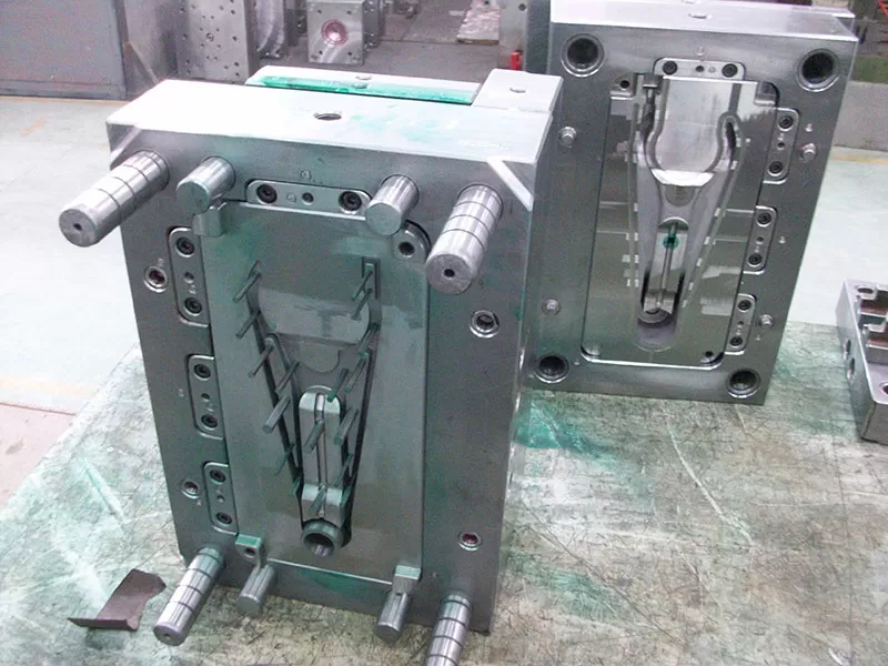 Injection Mold Tool For Medical Products